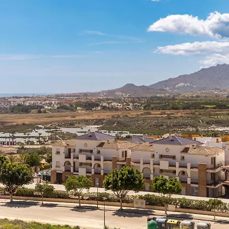 2 Bedroom Beautiful In